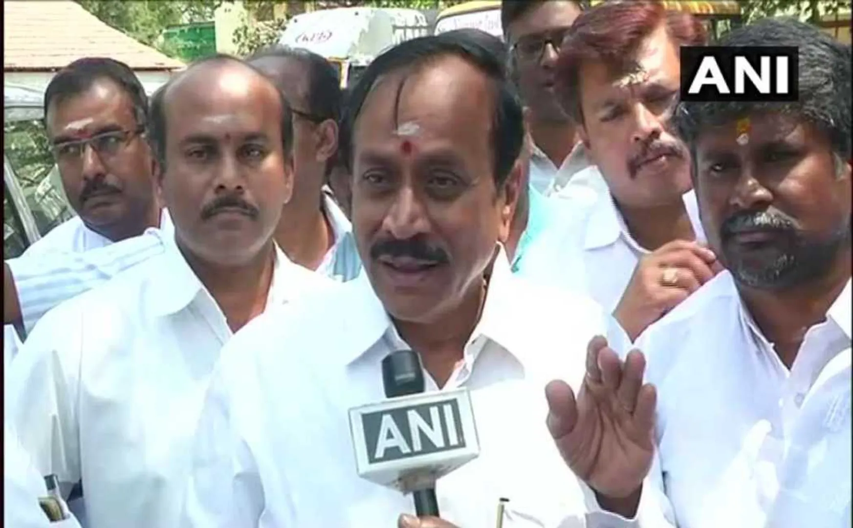 bjp h raja press meet at madurai 